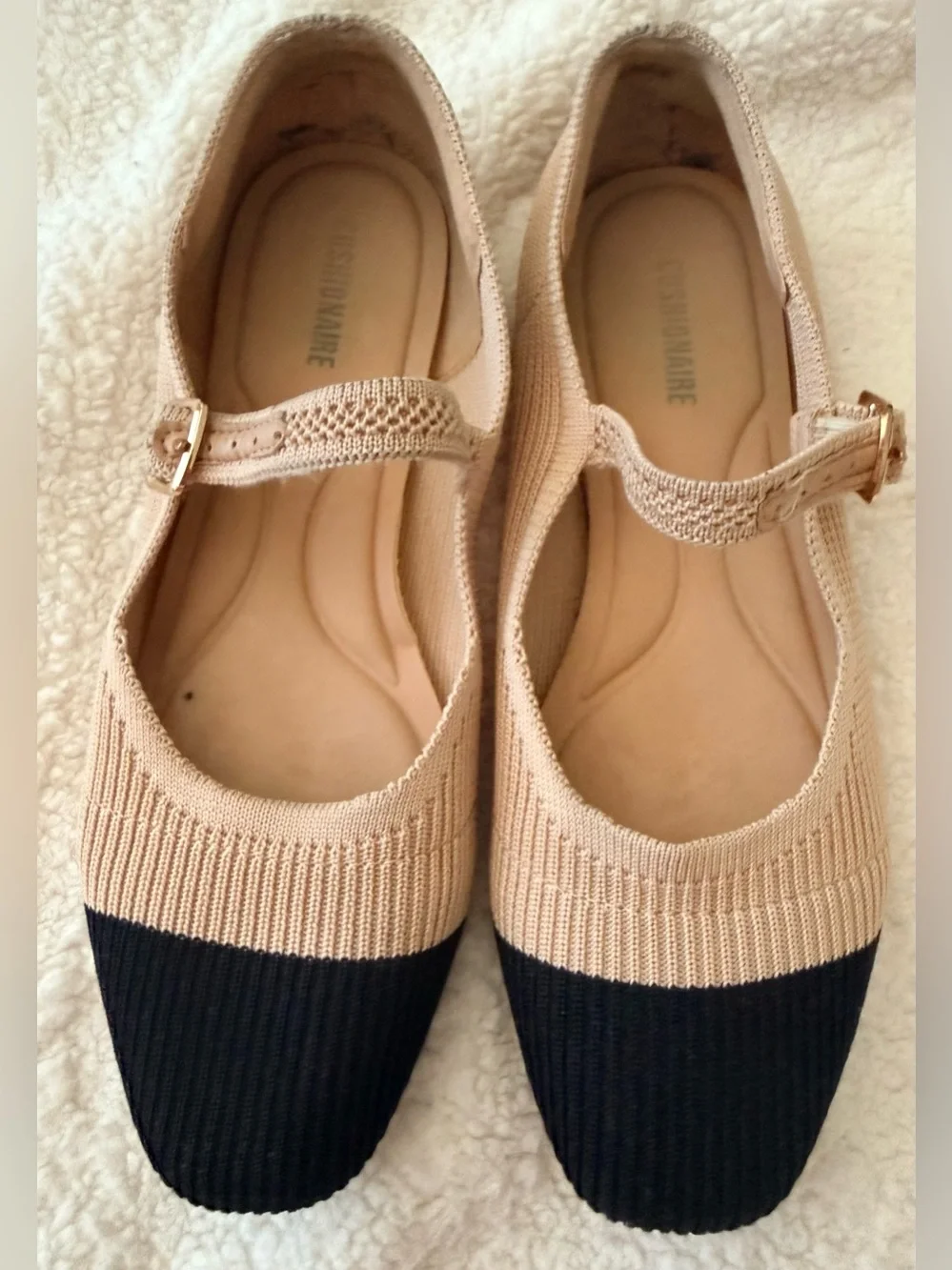 CUSHIONAIRE Women's Petal Mary Jane Knit Flat Beige/Black Size 7.5